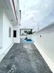 6-Bedroom Duplex a Cikin Gidan Jama'a, Lekki Chevron - 4