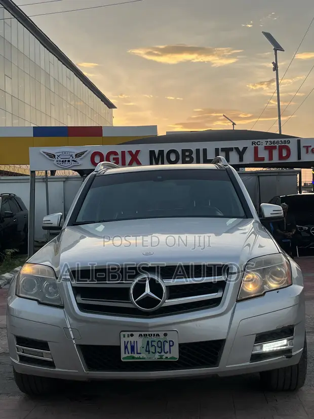 Mercedes-Benz GLK-Class 2012 Silver - 1