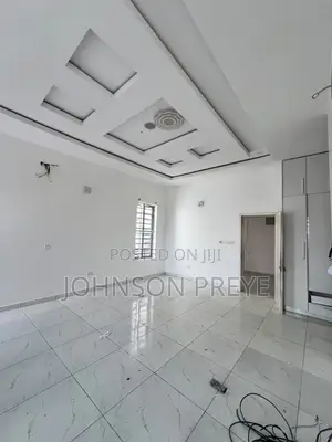 4 Bedroom Semi-Detached House for Rent in John Estate, Agungi