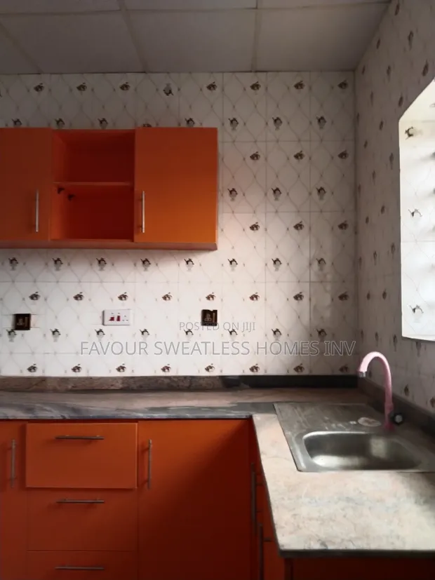 3 Bedroom Apartment for Rent in Magboro, Obafemi-Owode - 1