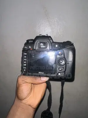 Nikon D7000 with 18-105mm and Prime Lens