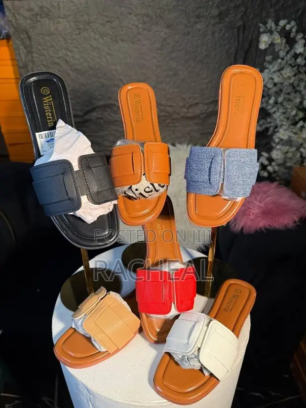 Quality Hermes Leather Slippers - 1