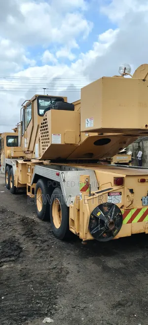 American Used Grove 50 Ton Motor Crane