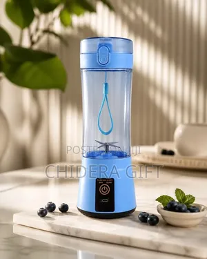 Mini Juice Blender - Portable Smoothie Fruit Blender