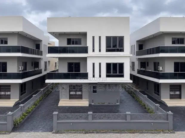 5-Bedroom Duplex Don Sayarwa a Old Ikoyi - 1