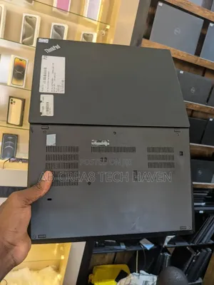 Lenovo ThinkPad T495s Laptop - Ryzen 5, 8GB RAM, 256GB SSD, Touchscreen