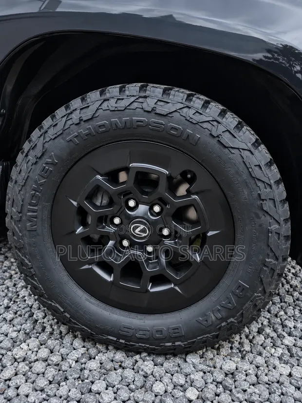 17-Inch Rugged Alloy Rims na Lexus GX 460 - 1