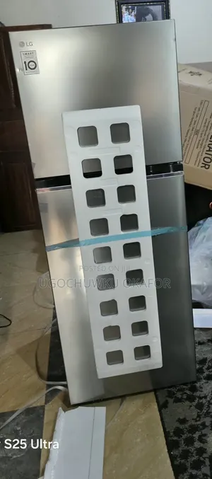 LG Smart Inverter Refrigerator GN-B312PFJB (330 Liters)