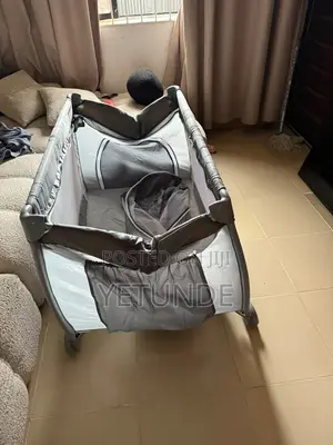 Mamakids Baby Playpen / Travel Cot