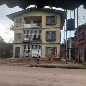 3 Bedroom Block of Flats don sayarwa a Atilary of Siluko, Benin City