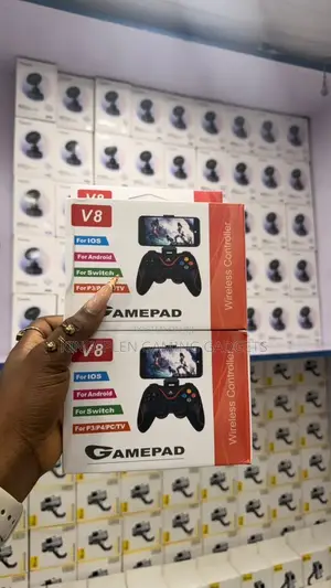 Universal Mobile Gaming Pad