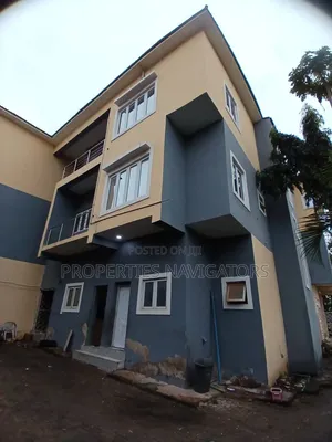 4 Bedroom Duplex don haya a Guzape District, Abuja