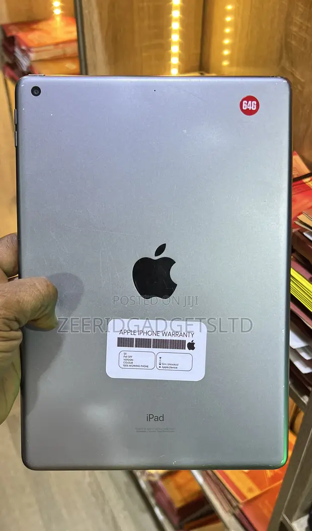 Apple iPad (2022) 64GB Gray - 1