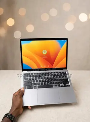 Apple MacBook Air 2020 M1 8GB RAM 256GB SSD