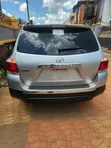 Toyota Highlander 2012 Silver - 2