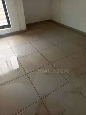 Wurin Aiki Mai Dakuna Hudu Don Siyarwa a Jabi, Abuja
