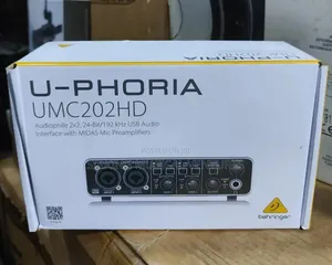 Behringer U-Phoria UMC-202HD Audio Interface