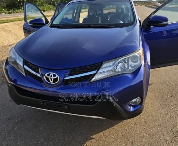 Toyota RAV4 2015 Blue - 1