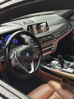 BMW 7 Series 750i (2021 Facelift)
