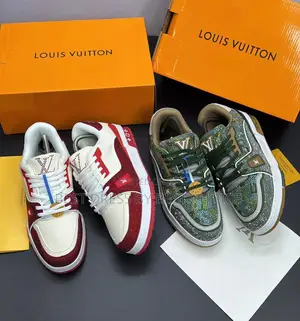 Louis Vuitton Takalmi na Maza - Siyasa Mai Zafi