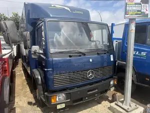 Foreign Used Mercedes-Benz 814 Truck