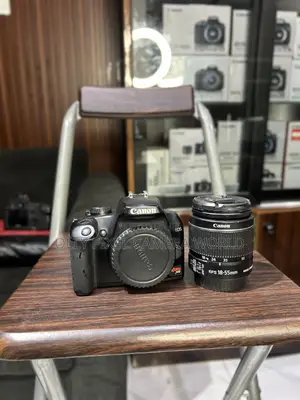 Canon EOS 1000D DSLR Camera