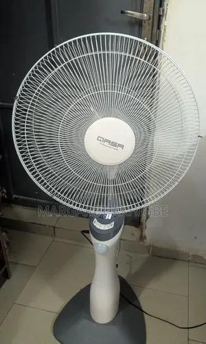 Qasa 18" Fan Mai Cajin Baturi