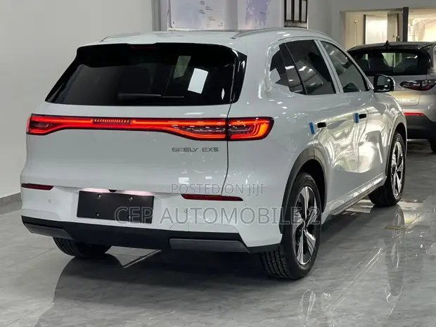 New Geely Galaxy EX5 2025 White - 1