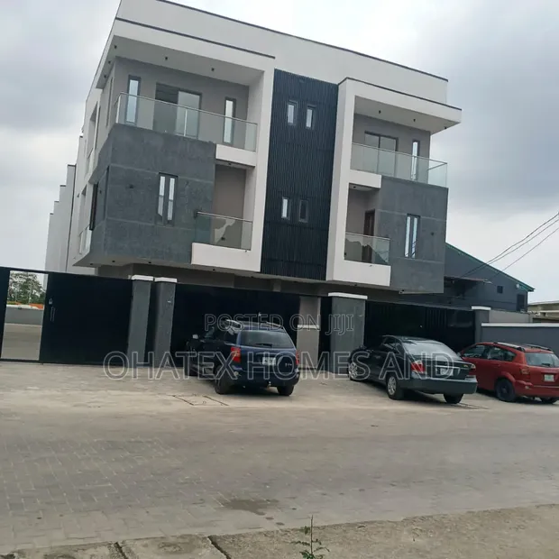 Furnished 5-Bedroom Duplex for Rent in Ikeja GRA - 1