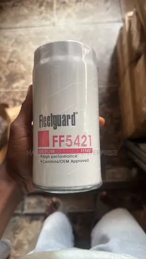 Fleetguard FF5421 Fuel Filter