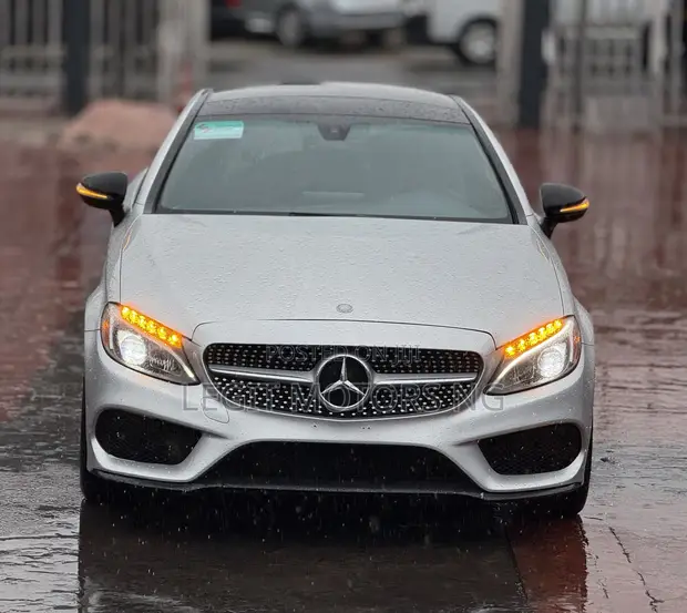 2017 Mercedes-Benz C300 Base 4Matic Coupe AWD Silver - 1