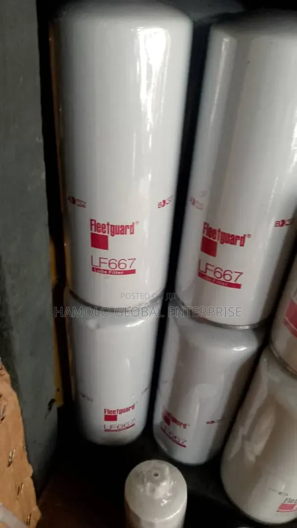 Fleetguard LF667 Oil Filter - 1