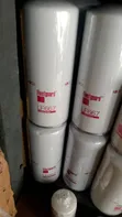 Fleetguard LF667 Oil Filter - 1