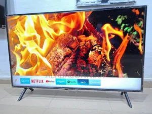 43" Samsung UHD Smart TV (An Yi Amfani Da Ita A UK)