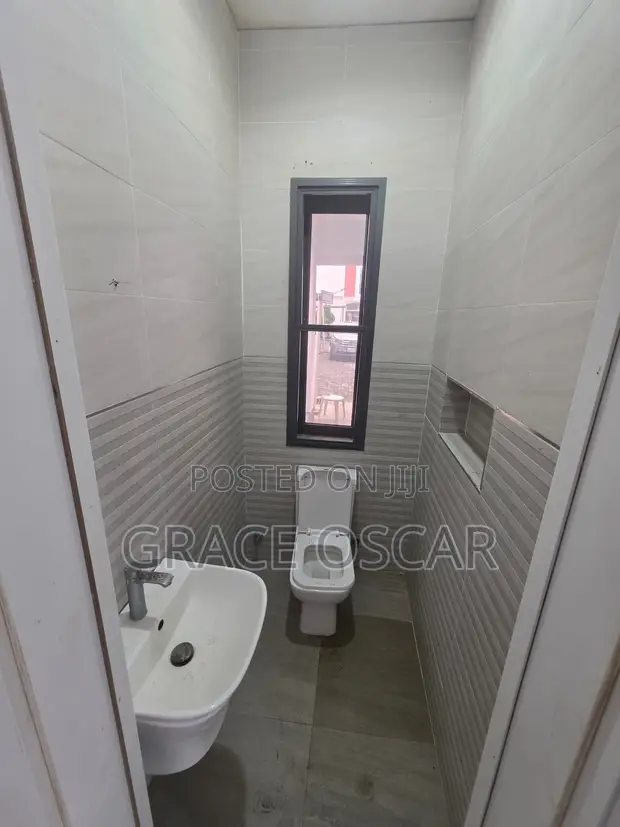 4 Bedroom Fully Serviced Duplex don haya a Ologolo, Lekki - 1