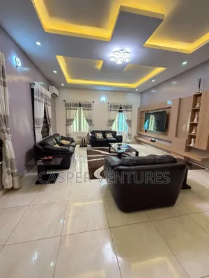 Gidan 5 Bedroom Mai Cikakken kayan sawa don haya a Osapa London