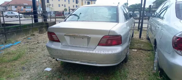 Mitsubishi Carisma 1.6 Comfort Plus 2005 Silver - 1