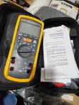 Fluke 1587 FC Insulation Multimeter - 2