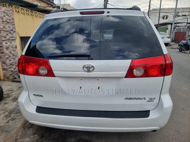 Toyota Sienna XLE 2007 - 1