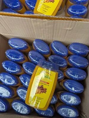 Kuu Spa Turmeric Salt Scrub