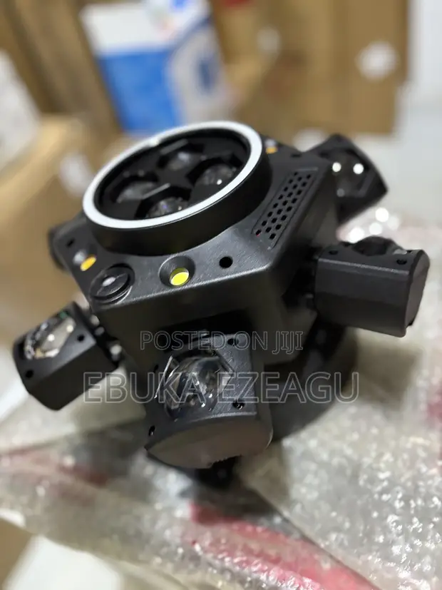 Bee Eye Six-Armed Moving Head Light - 1