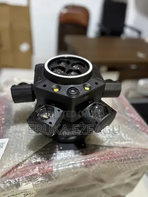 Bee Eye Six-Armed Moving Head Light