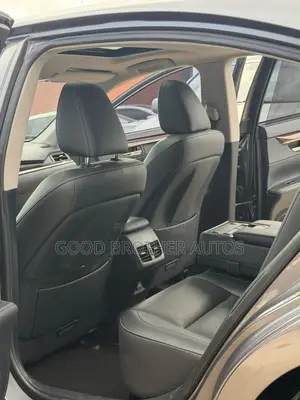 Lexus ES 350 2015 Gray