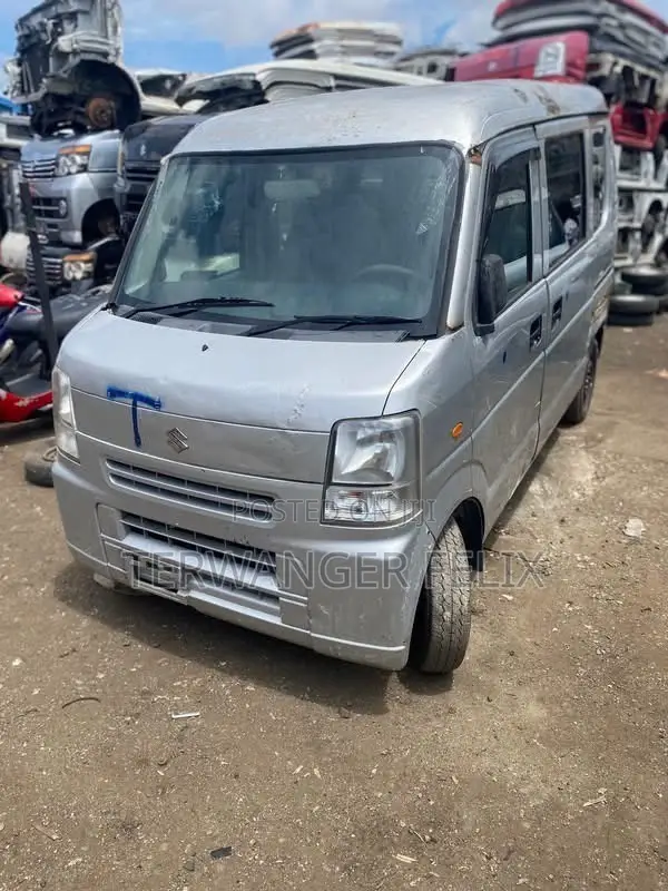 Suzuki Every 2012 Silver - 1