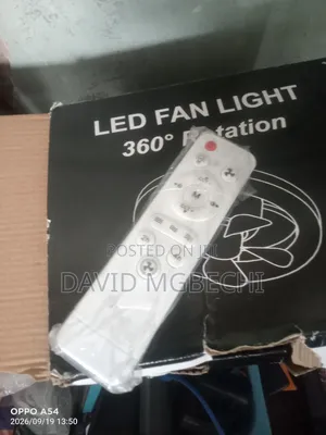 LED Fan Light with 360° Rotation