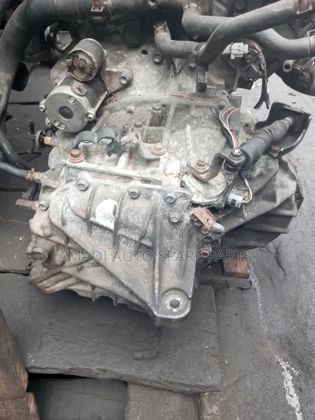 Used 22-Pin Toyota Venza Gearbox (2010-2015) - 1