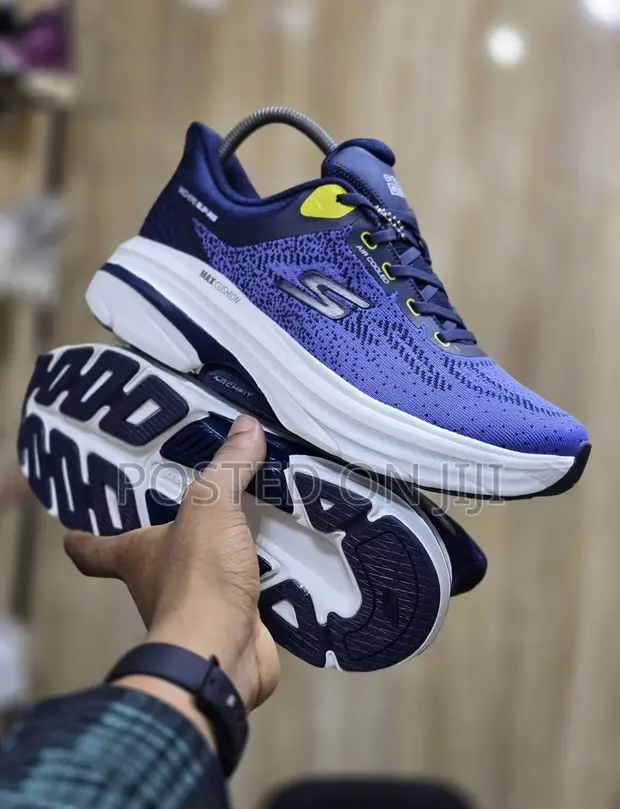 Skechers Classic Sneakers - Blue - 1