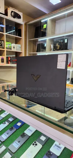 HP Victus 16 Laptop - Intel Core i7, 16GB RAM, 1TB SSD
