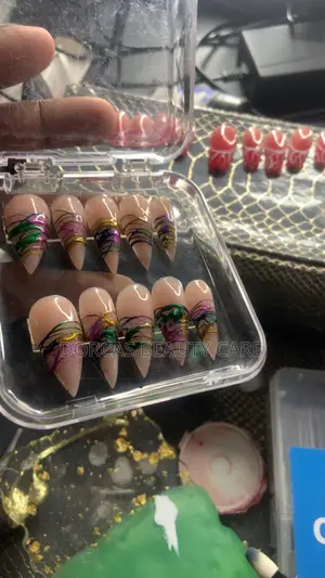Press-On Nails - Gel/Acrylic Designs