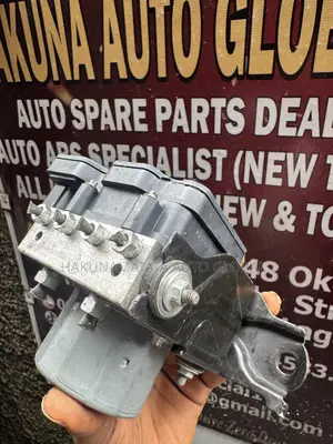 Toyota Avalon 2013-2014 ABS Unit - An Gwada